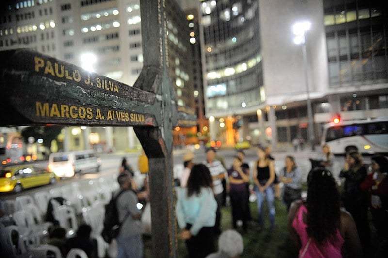 No mesmo ano da chacina, 4.782 crianças e adolescentes foram assassinados no Brasil, segundo o Mapa da Violência