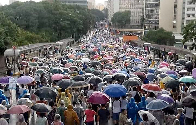 Professoras contam sobre a luta dos servidores municipais de São Paulo contra o projeto que alterou as regras da previdência no município