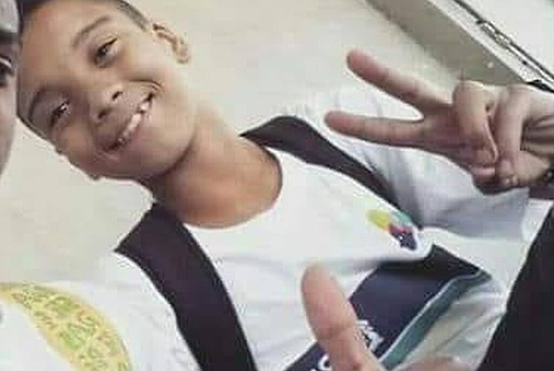 Marcos Vinícius da Silva tinha 14 anos e ia para a escola quando foi morto pelas forças policiais durante operação na Maré