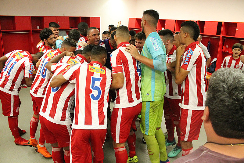 Contratados para a lateral esquerda e zaga fecharam as contratações. Agora precisamos parar de tomar gols
