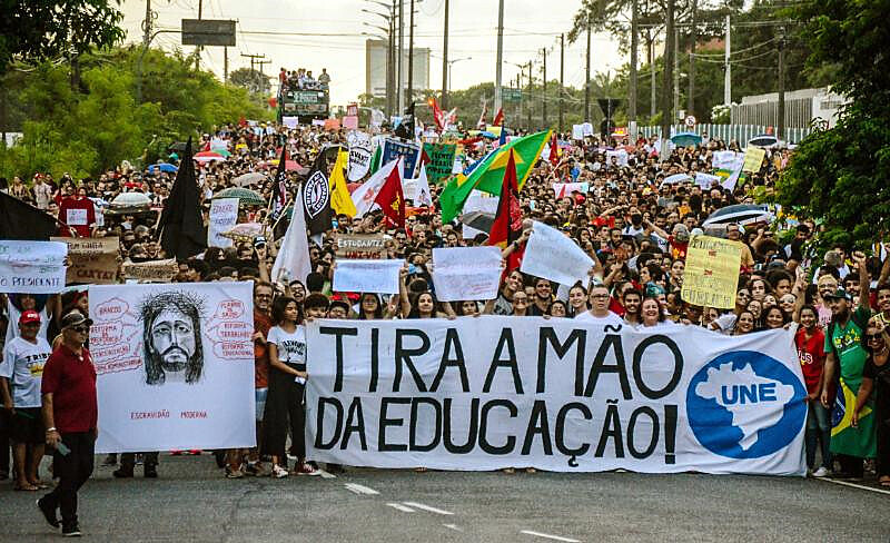 Ato do dia 30 de maio aconteceu em 16 cidades paraibanas