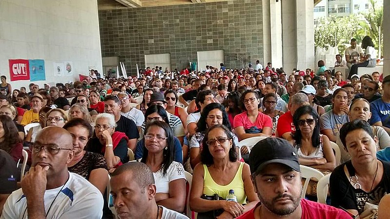 Congresso Extraordinário da CUT Minas teve como tema “Resistência e lutas”