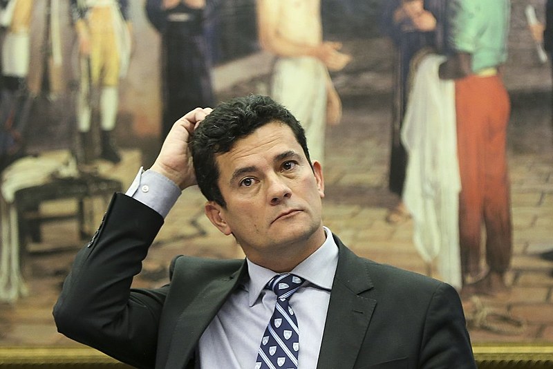 Juiz Sérgio Moro agiu por motivações pessoais contra o ex-presidente Lula, segundo advogados