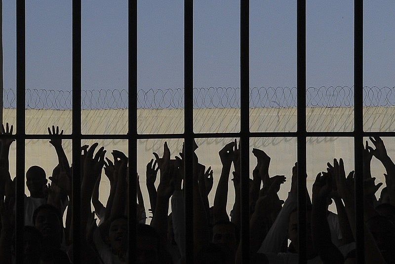 Prisão em 2ª instância traz consequências danosas para a população pobre brasileira, apontam dados da Defensoria de SP