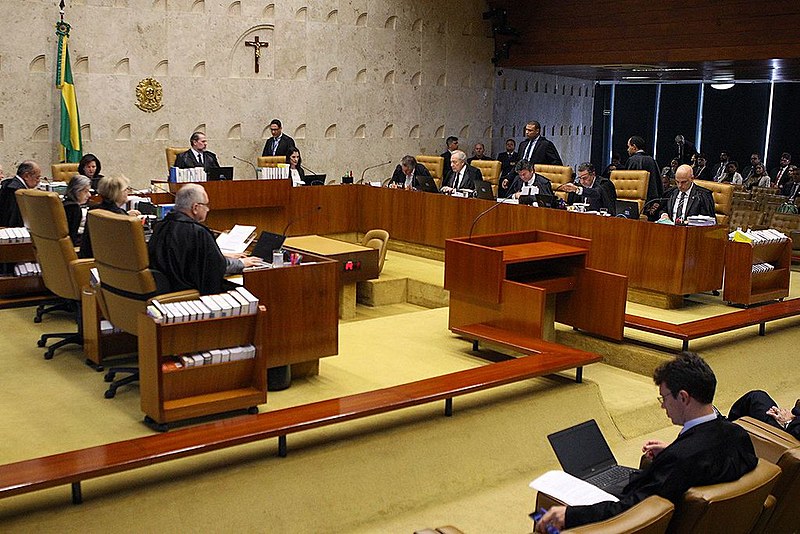 STF adiou o julgamento sobre a prisão após condenação em segunda instância, a pedido da OAB