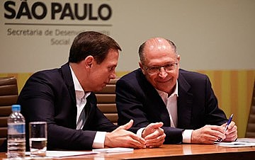 Alckmin e Doria planejaram reajustar as integrações acima da inflação para minimizar impacto da tarifa básica mantida