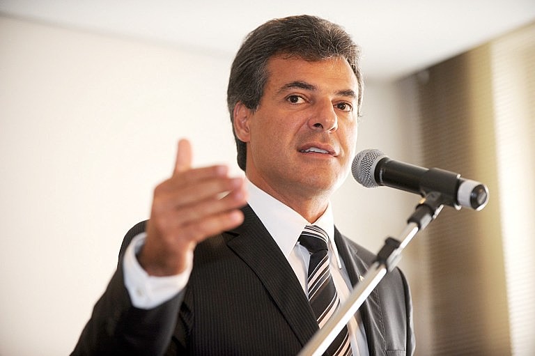 A prisão do ex-governador ocorreu em sua casa.