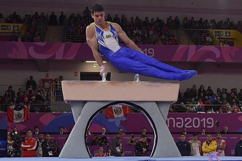 O ouro veio com Francisco Barretto, da ginástica artística, no cavalo com alças