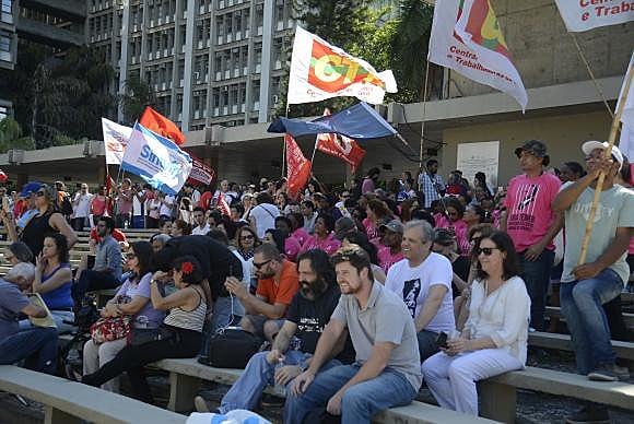 Ato na Uerj em defesa das universidades públicas, em outubro de 2017