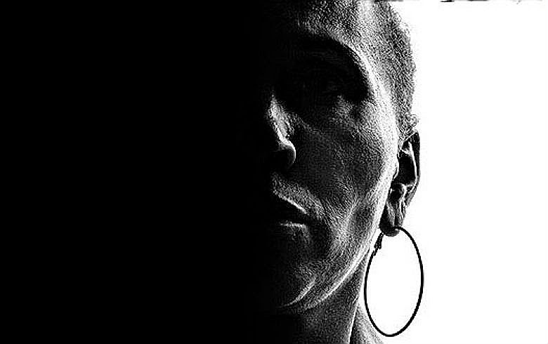 É uma situação que te constrange, te humilha e te machuca”, desabafou a mãe de um ex-interno