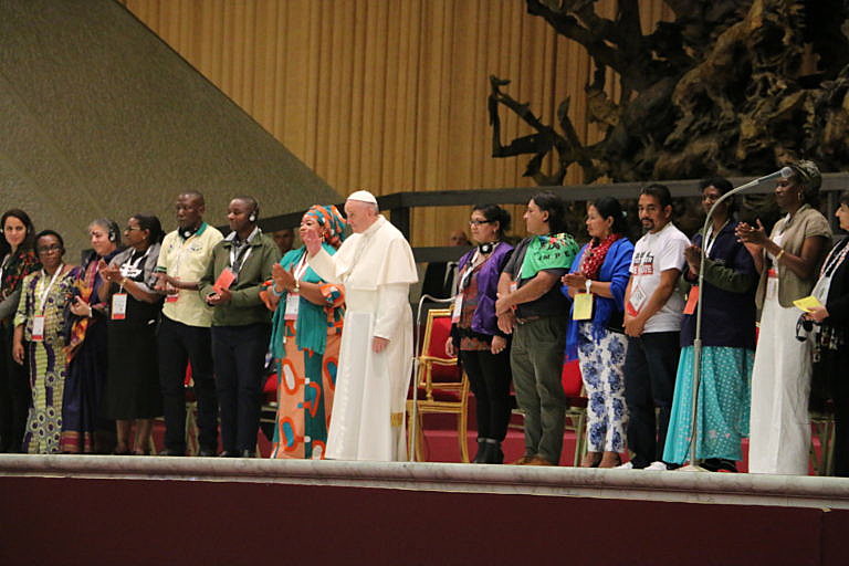 Encontros entre o Papa Francisco e movimentos populares tiveram início em 2013