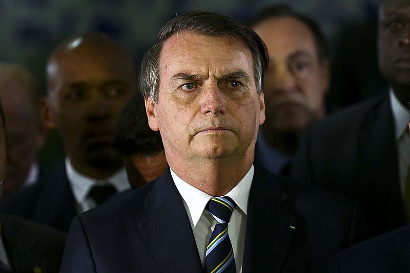 "O único caminho a ser trilhado é o da educação e não o da política armamentista"