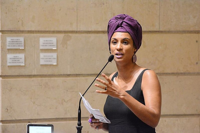 Família de Marielle é contra a federalização do caso; mãe da vereadora assassinada teme atraso ainda maior nas investigações