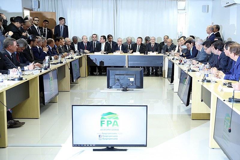 Temer em reunião com bancada ruralista e Frente Parlamentar Agropecuária para discutir "regularização tributária"