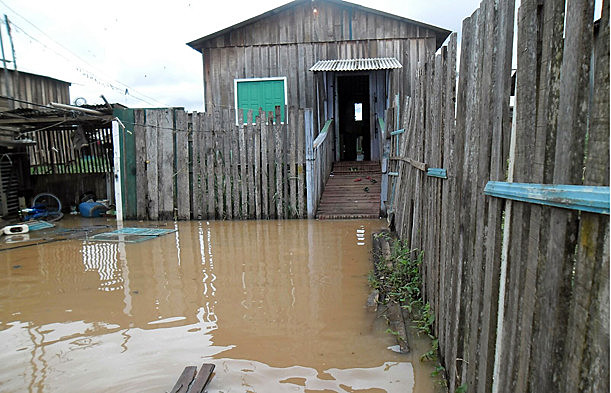 Moradias dos atingidos por Belo Monte que sofreram com a especulação imobiliária na região