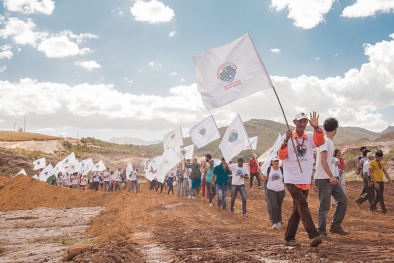 Marcha de atingidos passa por Belo Horizonte, Pompéu, Juatuba, Betim e Brumadinho
