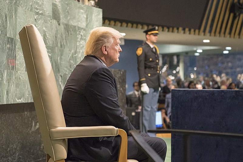 Trump afirmou no último domingo (19) que se o "Irã quiser brigar", será seu "fim oficial"