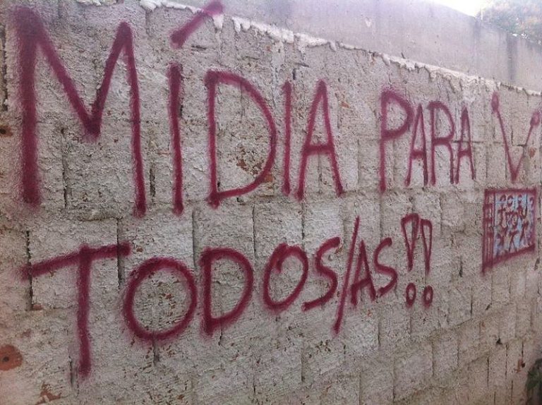 Ainda precisamos lutar pela democratização da comunicação?