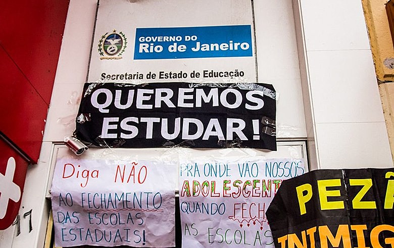 Milhares de jovens podem ficar fora da escola em 2019