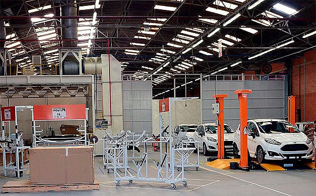 Según un comunicado de prensa de Ford, la decisión forma parte de su plan reestructuración global