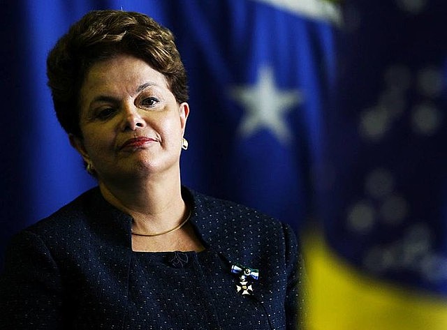 A ex-presidenta brasileira foi retirada da Presidência em processo considerado um golpe por analistas e organizações políticas