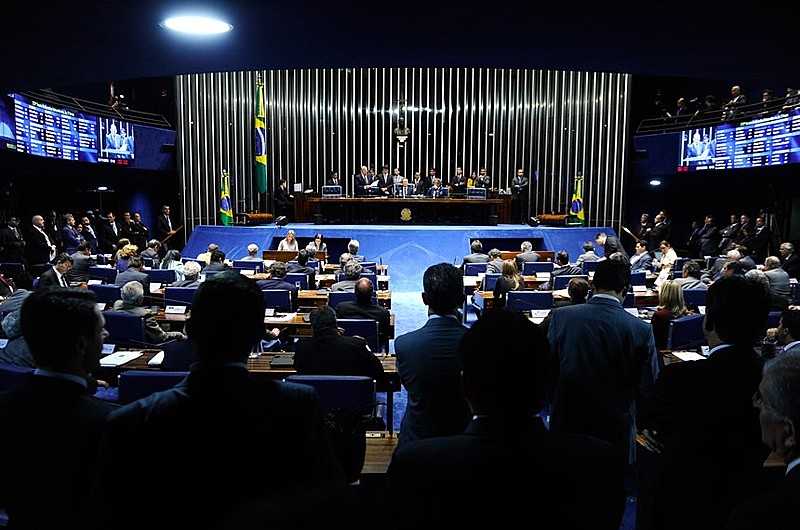 Com a aprovação do Senado, a Minirreforma Trabalhista segue para Jair Bolsonaro.