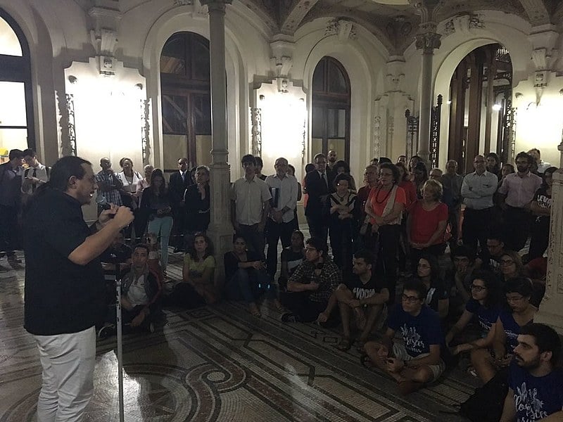 Aula pública aconteceu no Hall de entrada da Faculdade de Direito do Recife