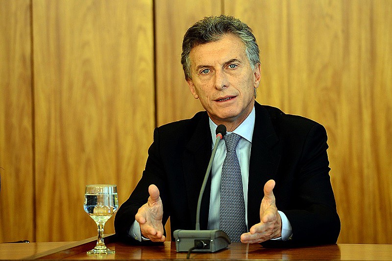 Uma pesquisa encomendada pelo jornal argentino Clarín apontou que 54,9% dos argentinos reprovam o governo do presidente Macri