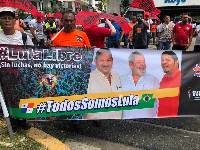 Ato no Panamá se solidariza com o ex-presidente Lula e pede sua liberdade