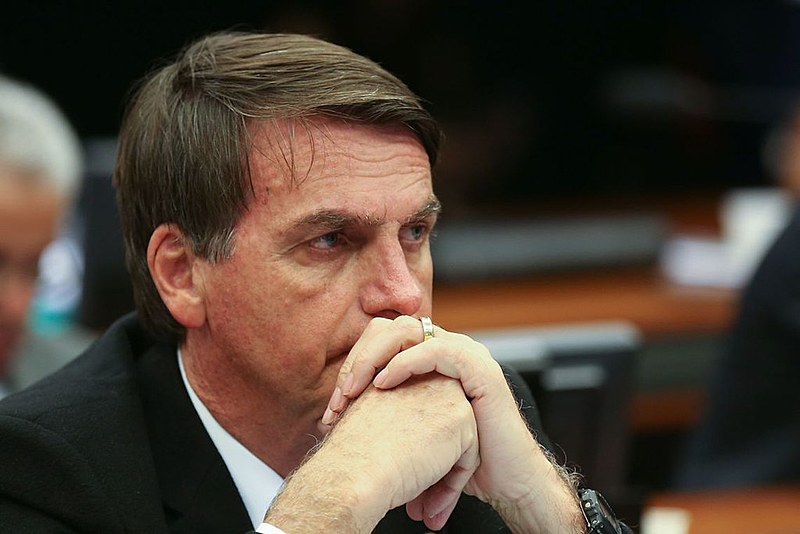 Nível de circulação de notícias falsas, de medo e desinformação dão o tom da atuação da campanha de Jair Bolsonaro