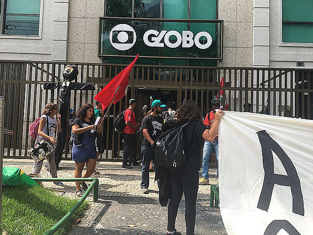 “Historically, Globo played an active role in the coup of 1964," told Paulo Henrique, of the MST