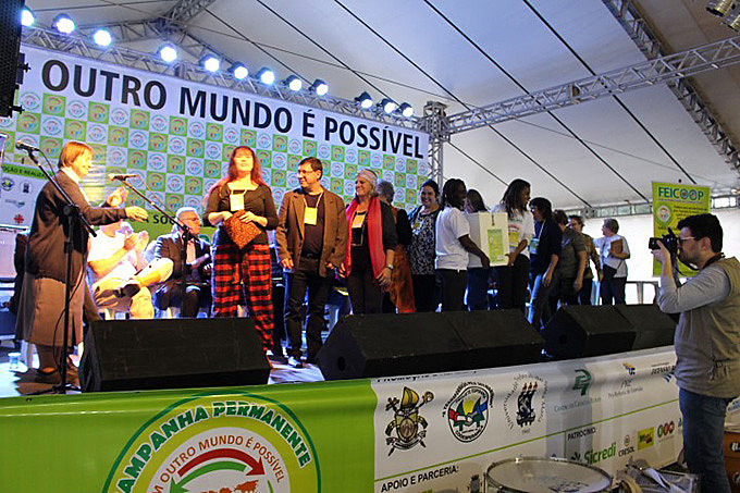 “Nós queremos respeito, queremos autogestão e queremos dignidade”, exige Irmã Lourdes