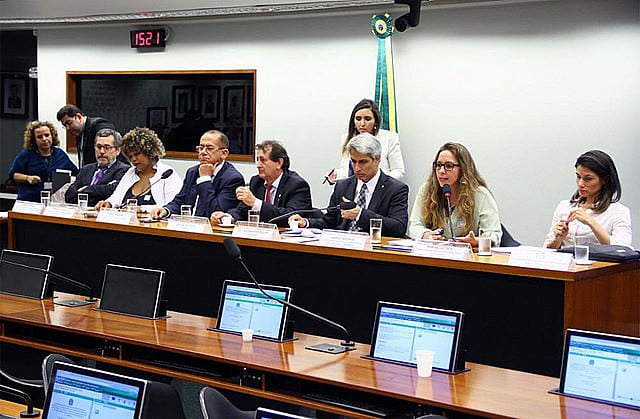 Entidades y especialistas que formularon la PNARA presentan proyecto en la Cámara Federal, este martes (12)