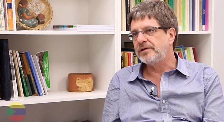 Reitoria da UFRJ argumenta que a ação confunde “a defesa da democracia e o gozo da autonomia constitucional com ação partidária"