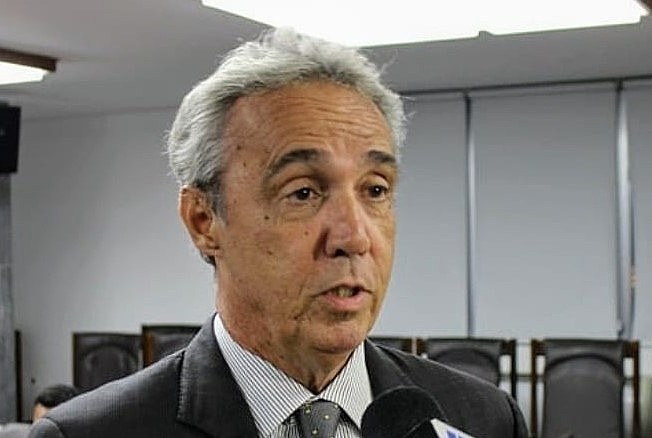 Evandro Carvalho falou sobre o empréstimo em entrevista na Rádio Jornal, e disse que está ajudando o clube com dívidas com a rede Globo