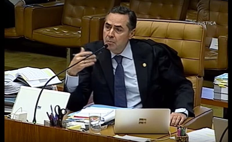 Luís Roberto Barroso na votação sobre o afastamento de Cunha da Câmara