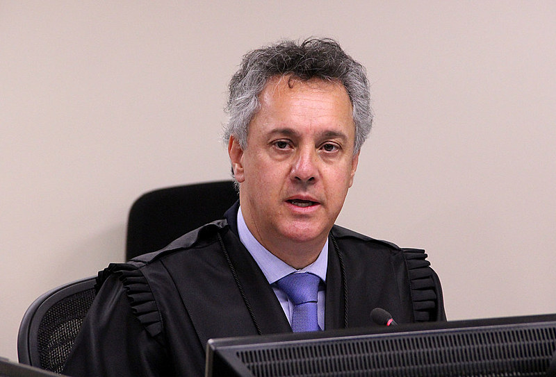 Desembargador João Pedro Gebran Neto no julgamento de recursos da Lava Jato na 8ª Turma do TRF4