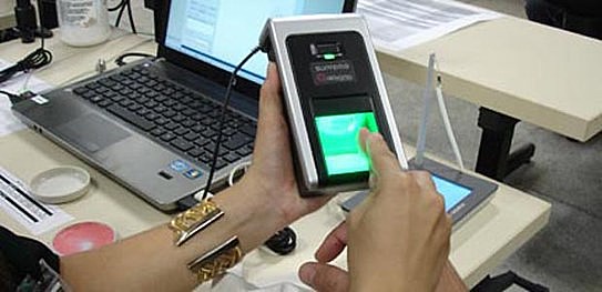 As documentações necessárias (originais) são: documento de identificação oficial com foto, comprovante de endereço, título de eleitor e CPF
