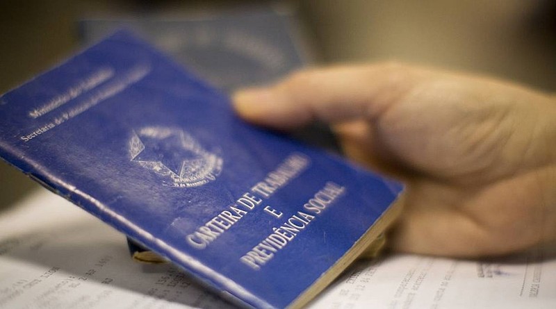 Segundo advogada, reforma trabalhista mudou ao menos 117 artigos da CLT, que se tornou "uma colcha de retalhos"