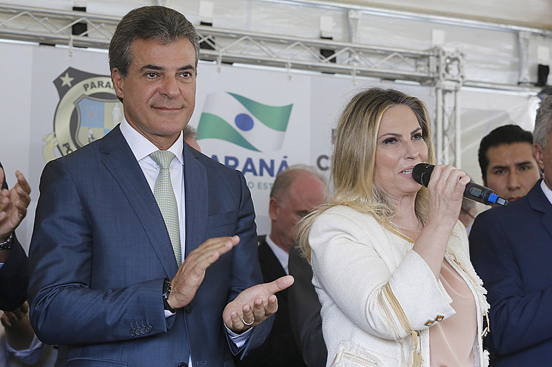 Governadora Cida Borghetti (PR) e ex- Beto Richa denunciados por abuso do poder econômico