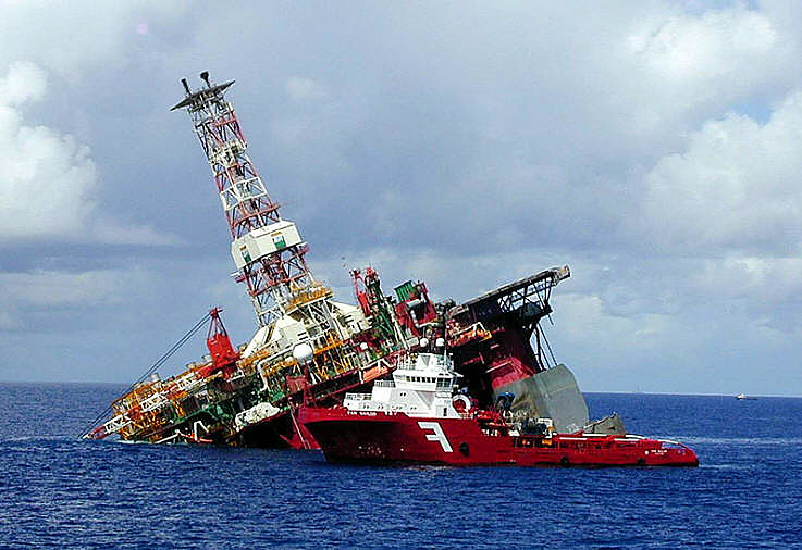 Afundamento da plataforma P-36, em 2001, que deixou 11 mortos, foi causado pela terceirização de serviços de manutenção