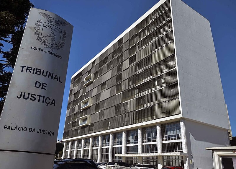 Posições como a do Tribunal de Justiça acabam por instigar ações violentas contra movimentos sociais.