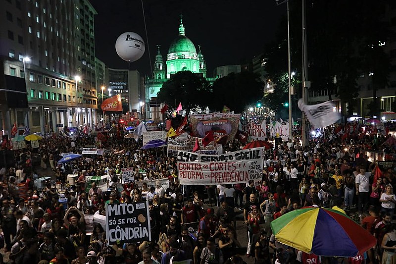 Aproximadamente 45 milhões de trabalhadores e trabalhadoras participaram da greve geral