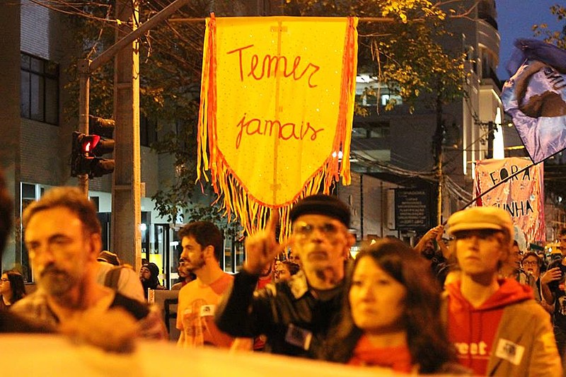 A manifestação principal começa às 14h, na Praça Santos Andrade