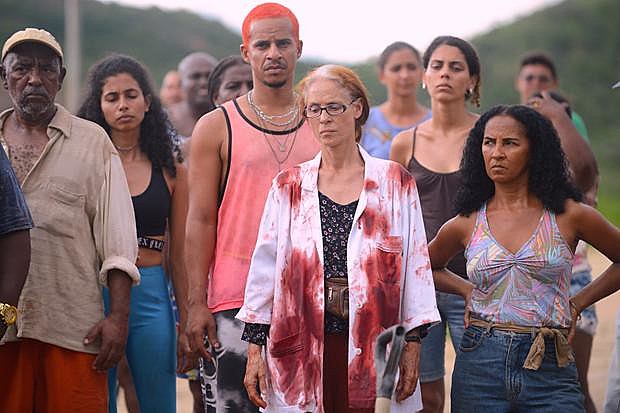 Segundo Kléber Mendonça Filho, diretor de Bacurau, metade do orçamento do filme veio de financiamento público