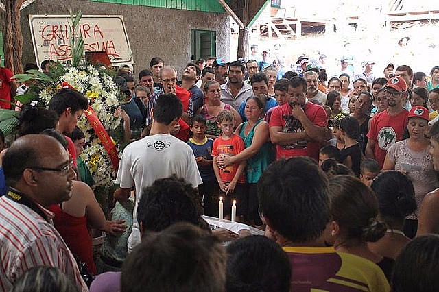 A cada três anos, em média, dois agricultores sem terra são assassinados no Paraná