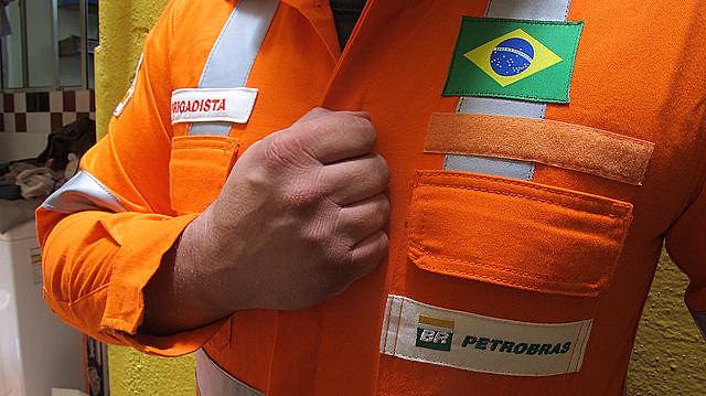 Petroleiros querem que a Petrobrás volte a produzir com força total e retome sua função econômica e social