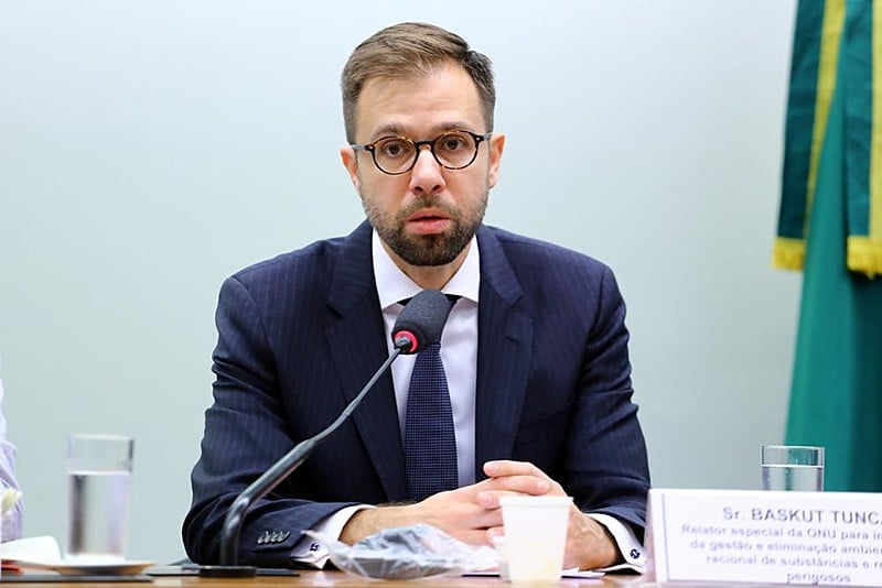 "Uma das verdades que virão à tona é o estrago econômico que tem sido causado pela intoxicação do planeta", afirmou Baskut Tuncak, da ONU
