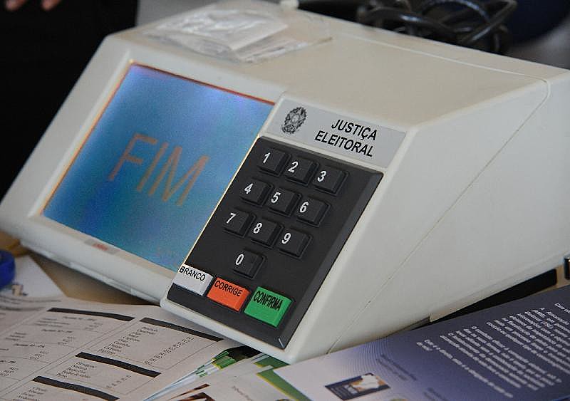 O TSE tem até o dia 17 de setembro para decidir quais candidaturas são válidas.