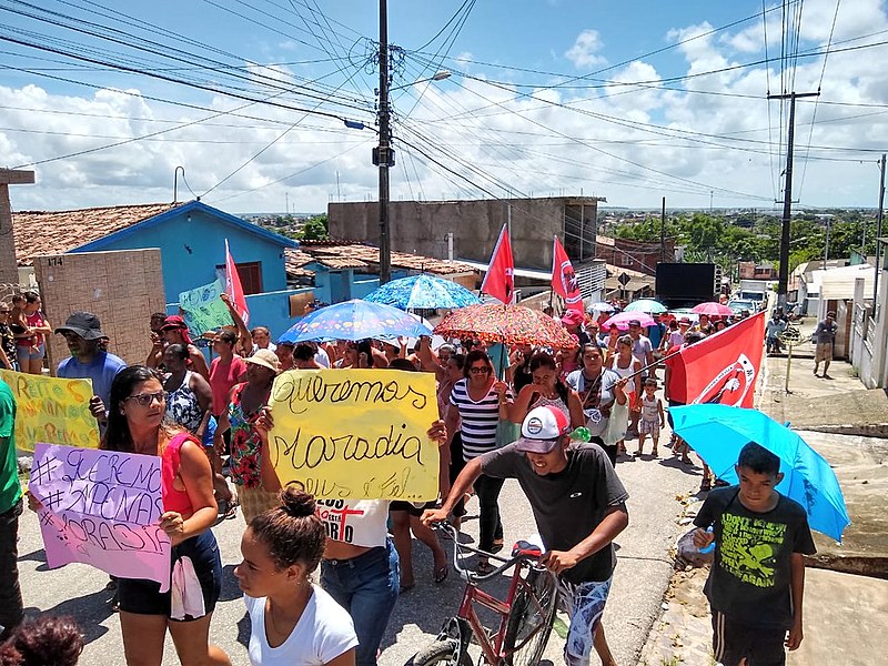 Protesto por moradia em Bayeux - Foto: Arquivo Pessoal